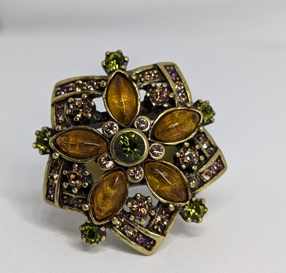 Heidi Daus Amber Ring Multi Stone Crystal Flower Statement  Size 7 1/2